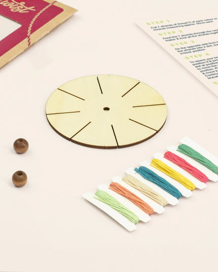 Make Your Own Friendship Bracelet